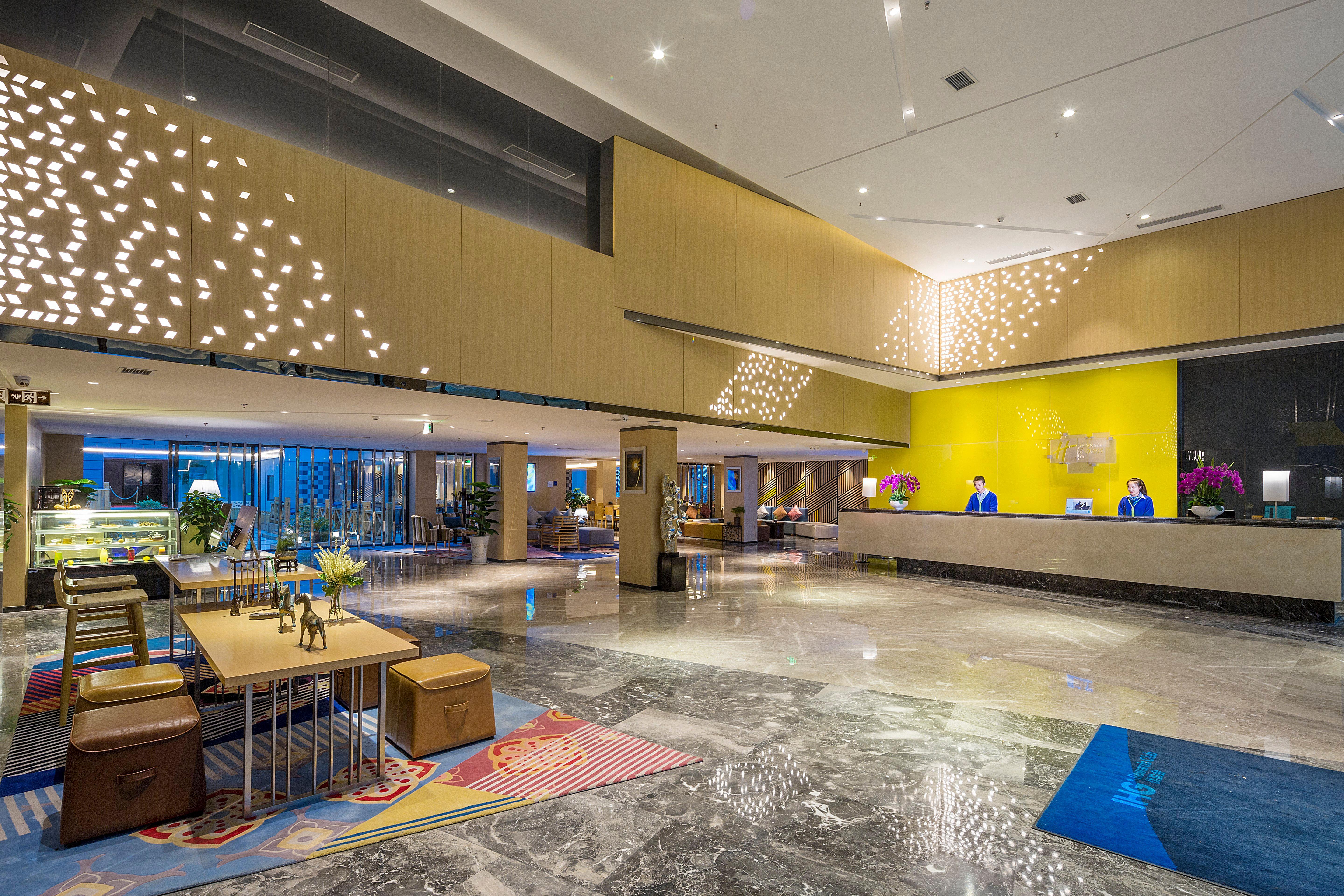 Holiday Inn Express Daocheng Yading, An Ihg Hotel Kültér fotó